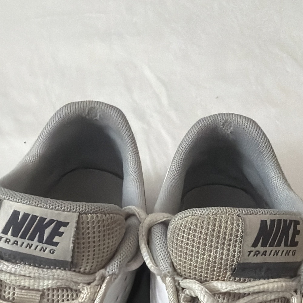 Nike Womens Reax Rockstar 415355-103 White‎ Running Shoes Sneakers Size 6.5 Rare - Picture 11 of 16